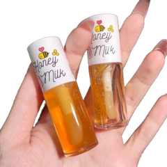Son dưỡng A'PIEU honey & milk lip oil 5g - mật ong