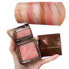 Má hồng HOURGLASS ambient lighting blush - sublime flush
