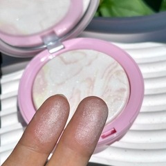 Phấn phủ DREAMER UMI pressed illuminating - lollipop