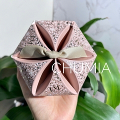 Phấn phủ LAURA divinely flawless (có mút) - #translucent (hộp hồng)