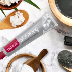 KEM ĐÁNH RĂNG THAN HOẠT TÍNH - TRẮNG BÓNG Red Seal Whitening Toothpaste Activated Charcoal, Paraben Free, 110g