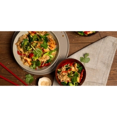 BỘT SỐT CHẤM GÀ - RAU CỦ Maggi Chicken & Herb Gravy, Real Spices & Onion, 27g