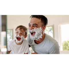 KEM BƠ CẠO RÂU Two Dudes Shave Butter With Kawakawa & TRÀ XANH Green Tea Skincare, 130ml
