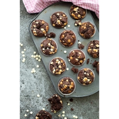 HẠT SOCOLA ĐEN / TRẮNG / SỮA NƯỚNG BÁNH Woolworths Chocolate Baking WHITE / BLACK / MILK DROPS, 200g