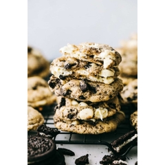 HẠT SOCOLA ĐEN / TRẮNG / SỮA NƯỚNG BÁNH Woolworths Chocolate Baking WHITE / BLACK / MILK DROPS, 200g