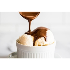 SỐT SOCOLA PHỦ KEM TẠO VỎ GIÒN TRONG TÍCH TẮC Cottee’s® Choc Whizz® Chocolate, 220g