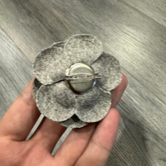 Hoa trà Chiiliuu phụ kiện ghim áo hoa trà sang chảnh