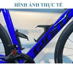 Gọng bình nước GIANT PROPEL AERO