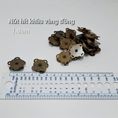 Nút hít khâu