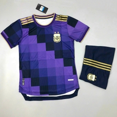 Áo đội tuyển 18