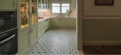Phòng khách phong cách Đồng quê Âu Mỹ trong căn hộ 180m2