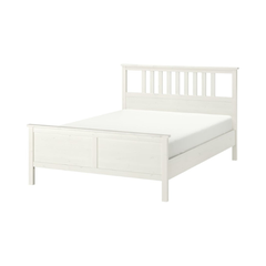 Giường gỗ thông HEMNES mang đến vẻ đẹp mộc mạc