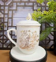 Cốc sứ mẫu đơn Vinh hoa Phú quý khảm vàng