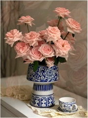 Lọ hoa men lam hoàng cung