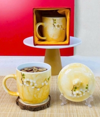 Cốc sứ men đá in hoa trang trí