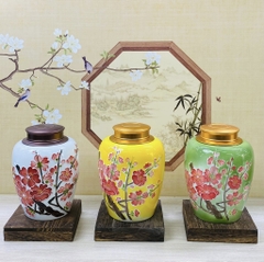 Bình trà sứ hoa nổi in vàng kim