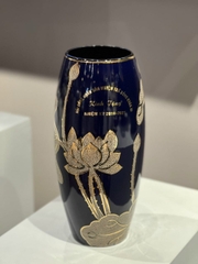 Bình sứ men màu vàng kim