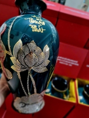 Bình sứ men màu vàng kim