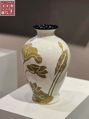 Bình sứ men màu vàng kim