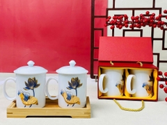 Cốc sứ mẫu đơn sen xanh khảm vàng