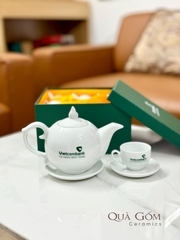 Bộ ấm chén trắng Vietcombank