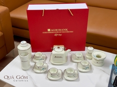 Set quà tặng bộ ấm chén sứ và phụ kiện đầy đủ Agribank