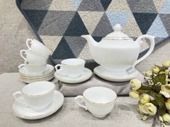 Bộ ấm chén trắng viền chỉ vàng
