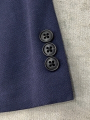 Blazer UNIQLO | Polyester tối màu 2 cúc dáng tự nhiên | độ mới 90%