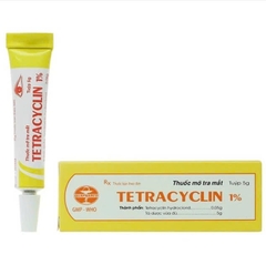 Thuốc mỡ tra mắt Tetracycline 1% Quapharco điều trị nhiễm khuẩn mắt, viêm kết mạc (hộp 1 tuýp x 5g)