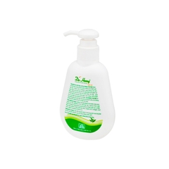 Dung dịch vệ sinh phụ nữ Dạ Hương Trà xanh (chai 120ml)