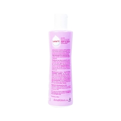 Dung dịch vệ sinh phụ nữ Lactacyd Soft And Silky (chai 250ml)