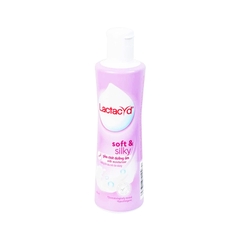 Dung dịch vệ sinh phụ nữ Lactacyd Soft And Silky (chai 250ml)