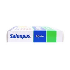 Cao dán Salonpas giảm đau vai, đau lưng, đau cơ (hộp 4 bao x 10 miếng)