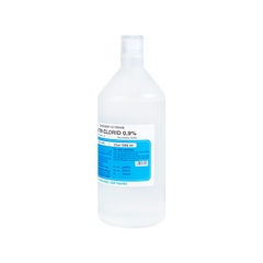 Nước muối Natri Clorid 0.9% F.T Pharma dùng rửa vết thương, súc miệng (chai 1000ml)