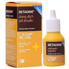 Dung dịch Betadine 10% sát khuẩn da và niêm mạc (hộp 1 chai x 30ml)
