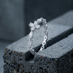 Nhẫn Bạc Chữ Thập Đính Đá CZ - Seven Degree