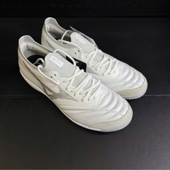 Giày Đá Bóng Mizuno Morelia Neo Sala Beta Japan TF Trắng/Bạc – Q1GB269009