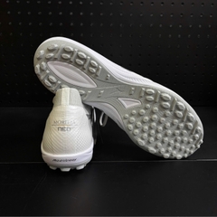 Giày Đá Bóng Mizuno Morelia Neo Sala Beta Japan TF Trắng/Bạc – Q1GB269009