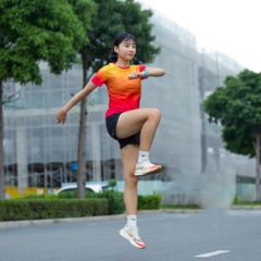 Áo Chạy Bộ Nữ Run Original 73, Áo Chạy Bộ Chất Vải Wolf Active, Nhanh Khô, Co Giãn 4 Chiều, Tôn Dáng