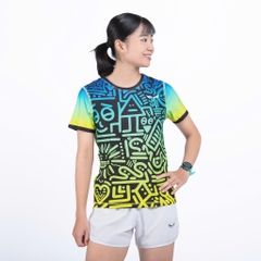 Áo Chạy Bộ Nữ Vui Vẻ 1 W11, Chất Vải Cao Cấp Wolf Active, Nhanh Khô, Co Giãn 4 Chiều, Tôn Dáng