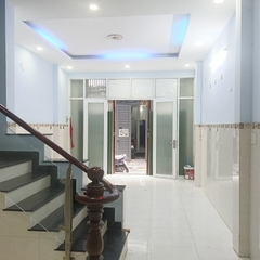 NHÀ VỊ TRÍ ĐẸP LÝ THƯỜNG KIỆT TÂN BÌNH, GẦN ĐẠI HỌC BÁCH KHOA.
