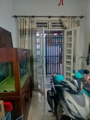 Nhà đường Âu Cơ phường 10 Tân Bình, giá hấp dẫn 6,5 tỷ là có nhà rộng và cao tầng.
