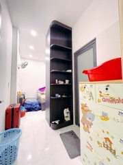 Nhà Phú Thọ Hòa, Tân Phú khu chợ vải rất sầm uất.