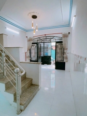 Nhà đường Vườn Lài, Tân Phú 46m2, hơn 5 tỷ một chút.