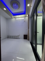 Nhà đường Nguyễn Hồng Đào, mới đẹp vị trí đắc địa tại Tân Bình.