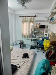 Nhà đường Âu Cơ phường 10 Tân Bình, giá hấp dẫn 6,5 tỷ là có nhà rộng và cao tầng.