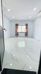 NHÀ LẠC LONG QUÂN PHƯỜNG 10 TÂN BÌNH 3 TẦNG GIÁ 4,15 TỶ.