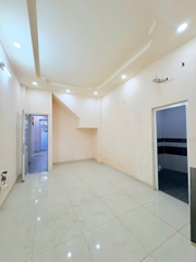 NHÀ ĐƯỜNG NI SƯ HUỲNH LIÊN P10 TÂN BÌNH, 4 TẦNG 5,3 X 15,6M, GIÁ 5,5 TỶ.