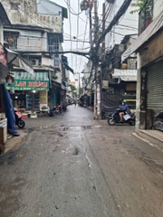 Nhà đường Trần Văn Hoàng, phường 9 Tân Bình, 3 Tầng hẻm 8m.