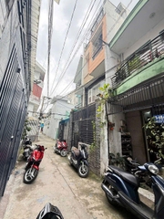 NHÀ ĐƯỜNG TÂN SƠN NHÌ TÂN PHÚ 4 TẦNG GIÁ NHỈNH 7 TỶ.